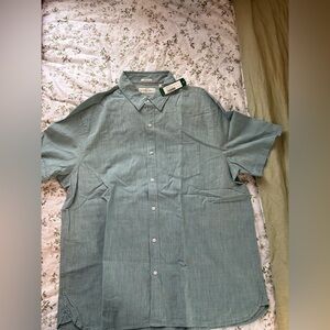Casual Men's Blue Button Down Shirt